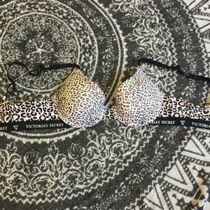 VICTORIA SECRET NWOT